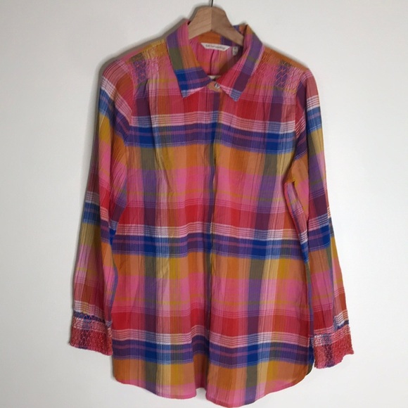 Soft Surroundings Tops - Soft Surroundings plaid gauze top button down textured pink women's size Medium